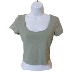 Khaki Green T-Shirt Size Medium